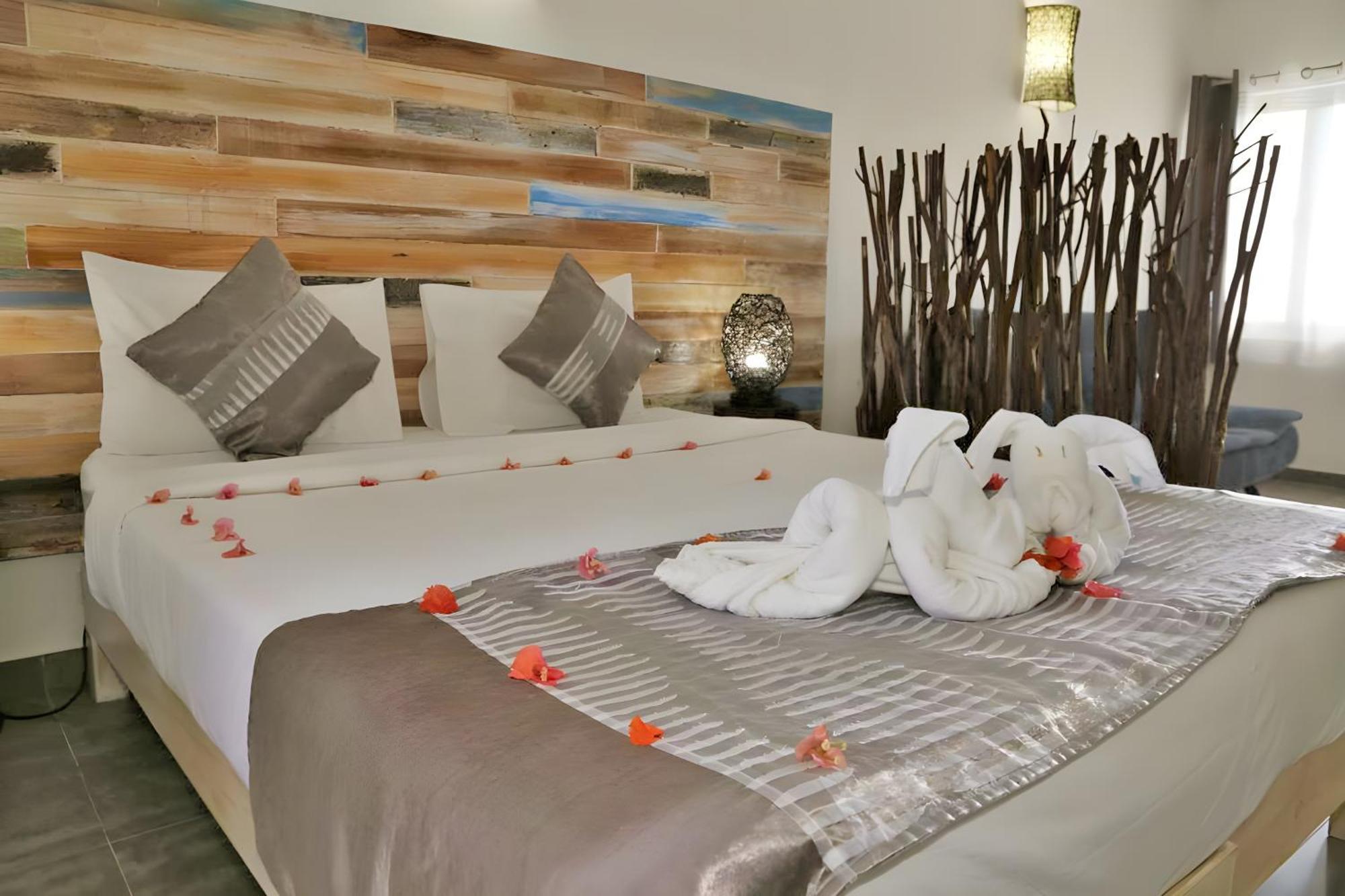 Bed and Breakfast Stella Rina "Adults Only" Гранд-Бэй Экстерьер фото
